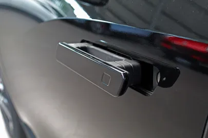 Car image 31