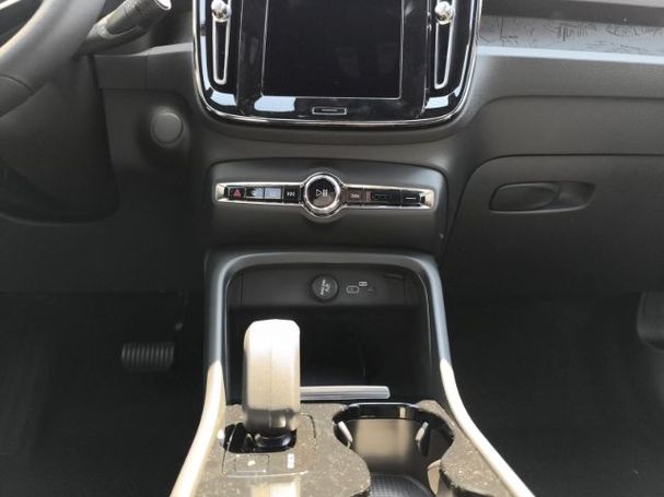 Volvo XC40 Recharge Pure Electric Plus 185 kW image number 15