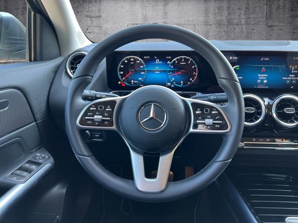 Mercedes-Benz GLA 250 165 kW image number 11