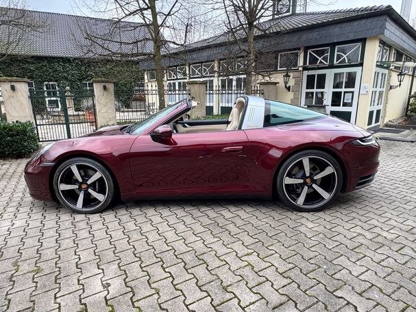 Porsche 992 Targa 4 S 331 kW image number 3