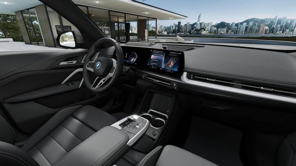 BMW iX1 xDrive30 M Sport 200 kW image number 13