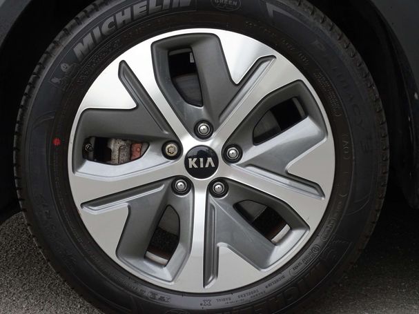 Kia Niro e 64 kWh 150 kW image number 12