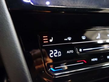 Car image 41