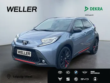 Car image 1