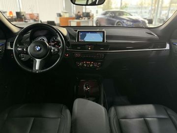 Car image 38