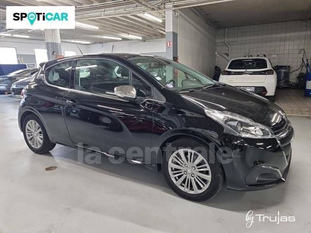 Peugeot 208 PureTech 110 S&S Allure 81 kW image number 14