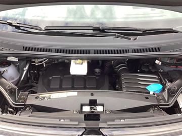 Car image 29