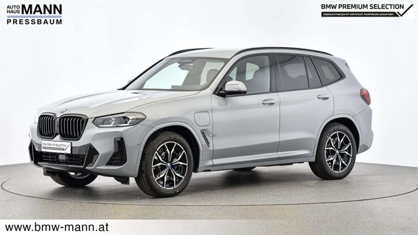 BMW X3 xDrive30e 215 kW image number 1