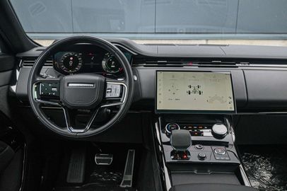 Car image 25