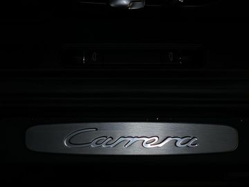 Car image 28