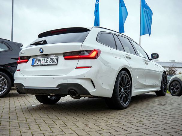 BMW 320d Touring xDrive 140 kW image number 26