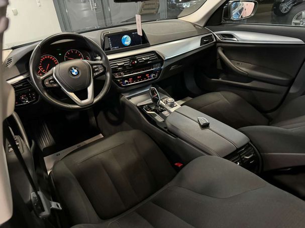 BMW 520i 135 kW image number 20