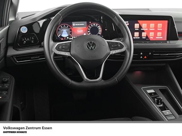 Volkswagen Golf eTSI Style DSG 96 kW image number 15