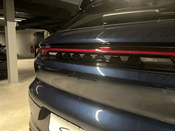 Car image 29