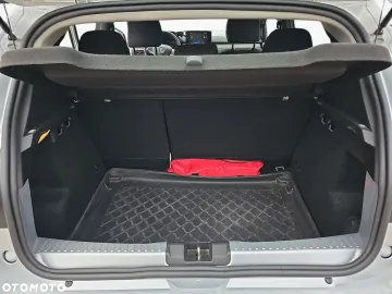 Car image 36