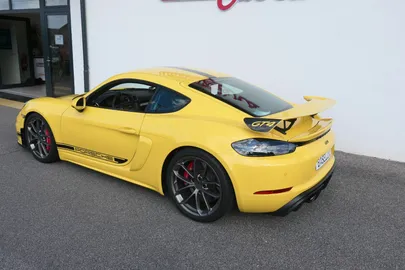 Car image 49