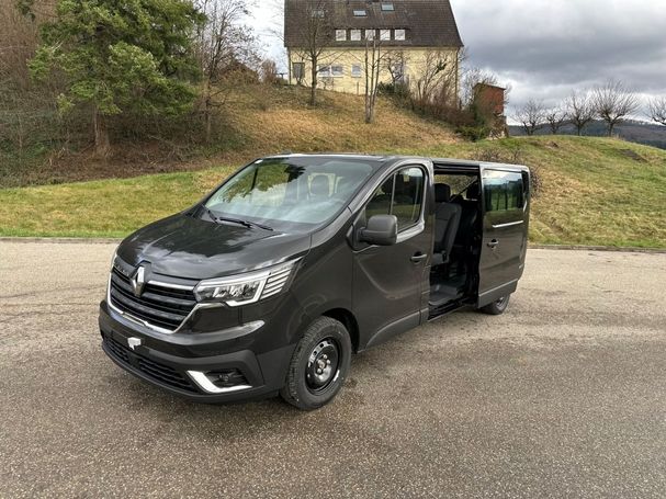 Renault Trafic Combi Blue dCi 150 110 kW image number 1