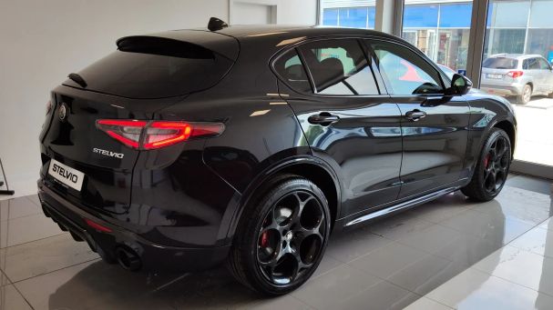 Alfa Romeo Stelvio 2.0 Turbo Q4 206 kW image number 4