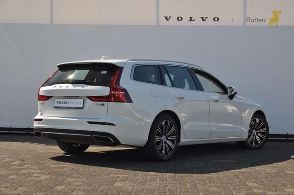 Volvo V60 T6 Recharge AWD 250 kW image number 10