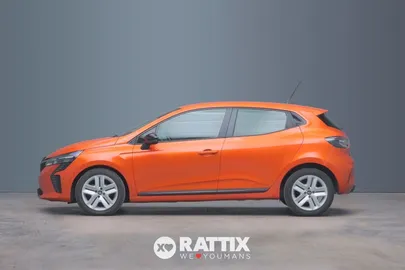 Car image 3