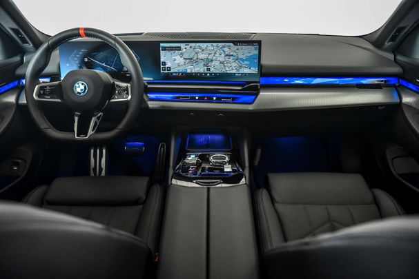 BMW i5 M60 xDrive Pro 442 kW image number 10