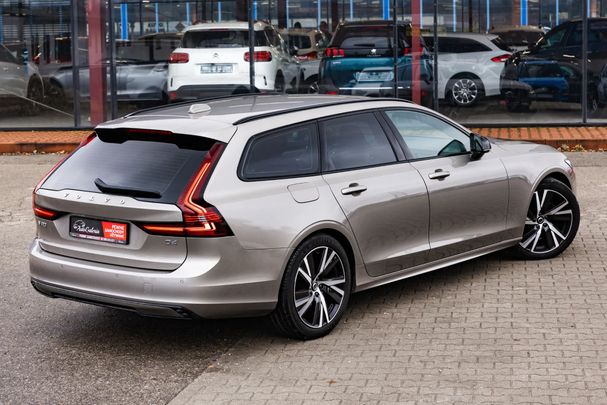 Volvo V90 D4 Geartronic R Design 140 kW image number 9