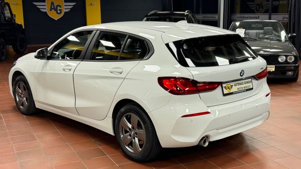 BMW 116i Advantage 80 kW image number 4