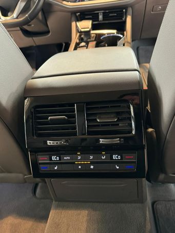 Volkswagen Touareg 4Motion 210 kW image number 33