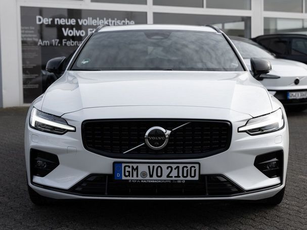 Volvo V60 B4 Ultimate 145 kW image number 2