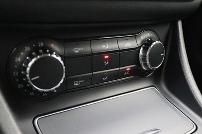 Car image 41