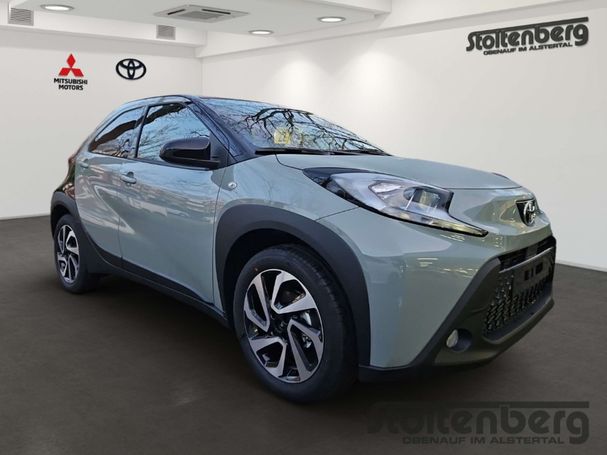 Toyota Aygo X 1.0 VVT-i CVT 53 kW image number 2