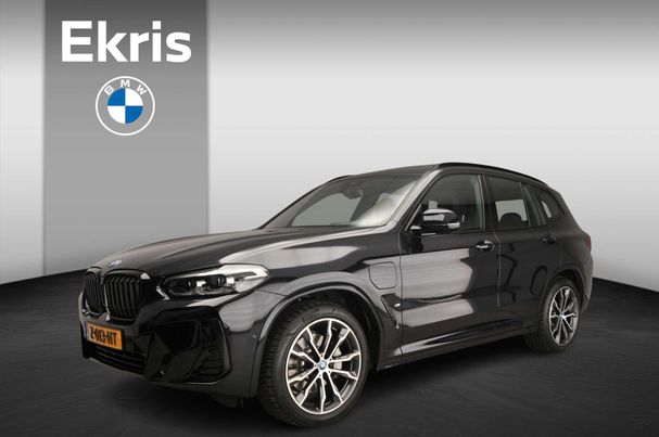 BMW X3 xDrive30e 215 kW image number 1