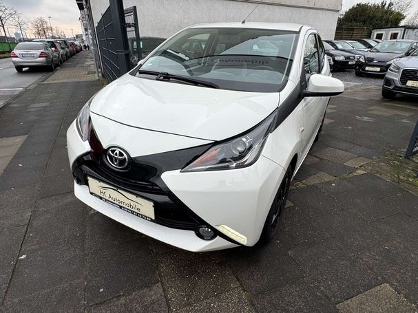 Toyota Aygo 51 kW image number 1