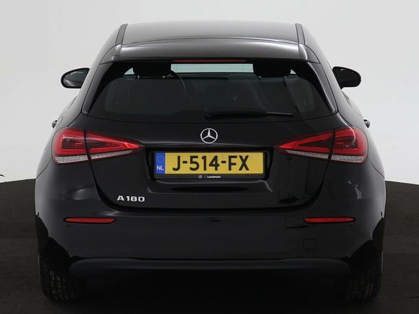 Mercedes-Benz A 180 100 kW image number 28