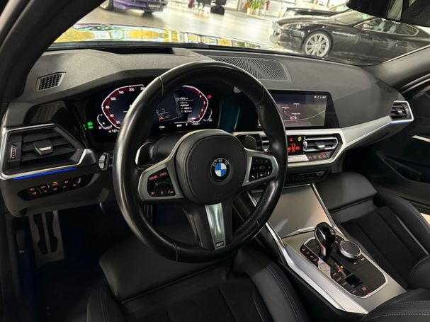 BMW 330i Touring M Sport 190 kW image number 17