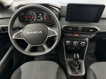 Car image 15