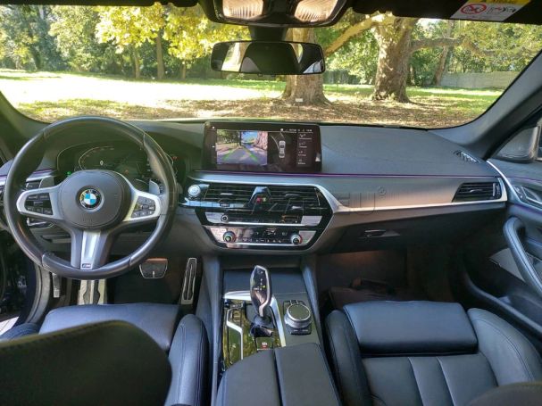 BMW 540d xDrive 250 kW image number 24