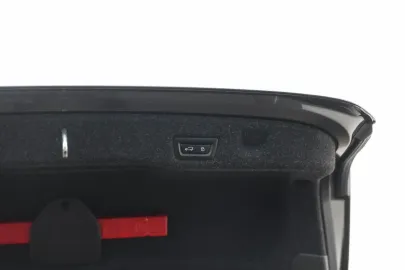Car image 35
