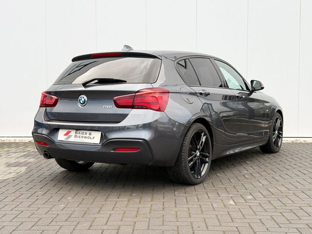 BMW 118i Edition M Sport Shadow 100 kW image number 4