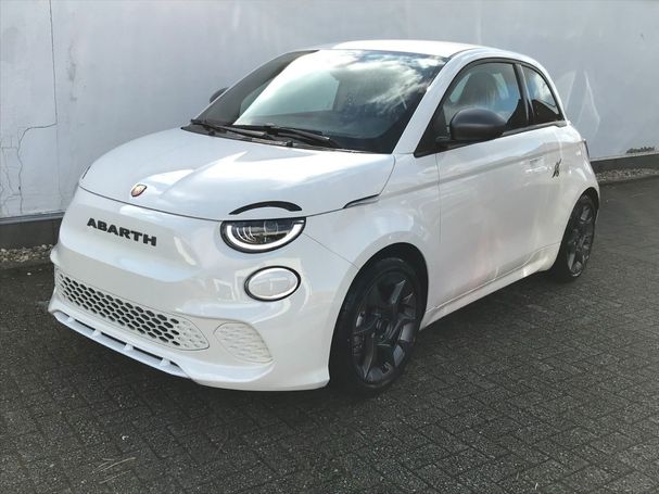 Abarth 500 e 42 kWh 114 kW image number 2