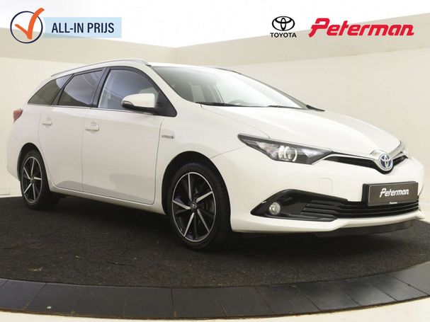 Toyota Auris Touring Sports 1.8 Hybrid 100 kW image number 2