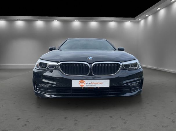 BMW 520d Touring xDrive Sport Line 140 kW image number 3