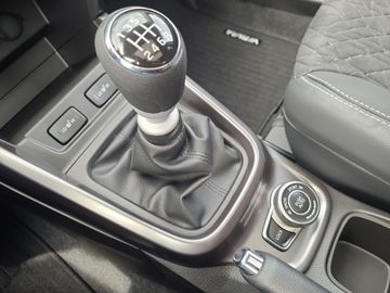 Car image 25