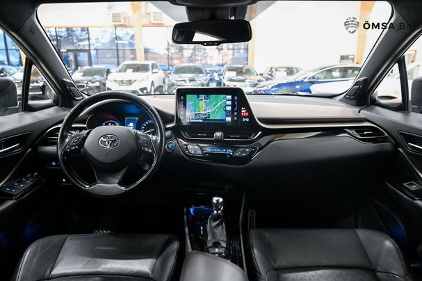 Toyota C-HR Hybrid 90 kW image number 12