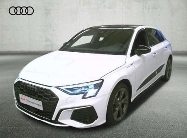 Audi A3 45 TFSIe S-line Sportback 180 kW image number 1