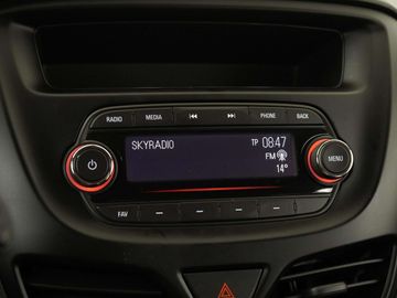 Car image 13