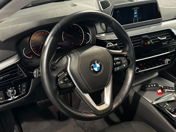 BMW 520i 135 kW image number 25