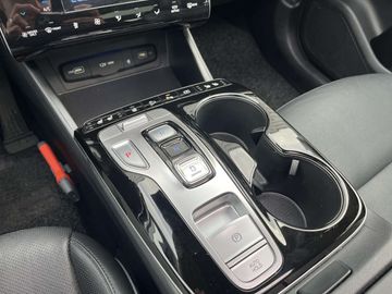 Car image 38