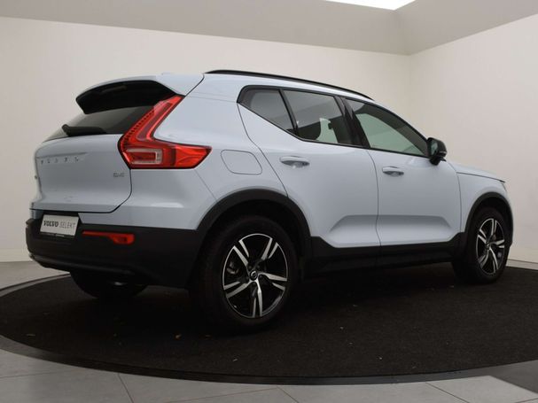 Volvo XC40 B4 Plus Dark 145 kW image number 3