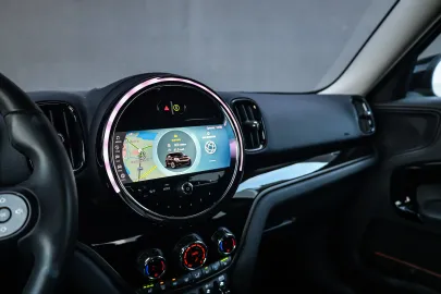 Car image 42